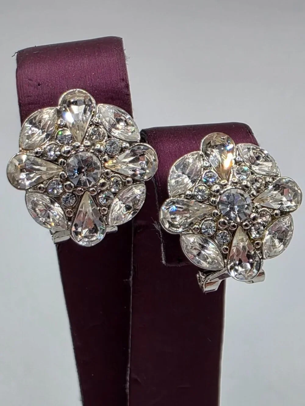 Vintage LIZ CLAIBORNE Round Pave Rhinestone Rhodium Plated Silver Clip Earrings